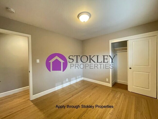 Building Photo - Stokley Properties Presents 124 Walford Dr...