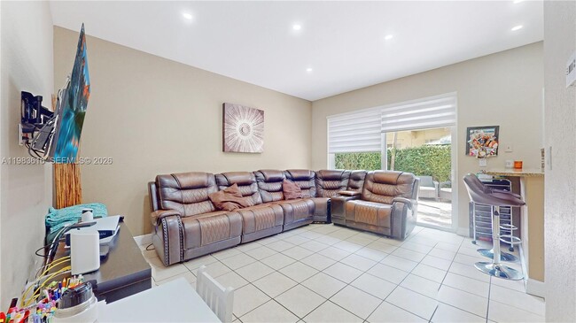 Building Photo - 12808 SW 132nd Terrace