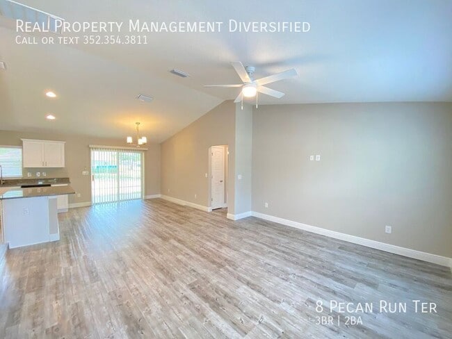 Building Photo - 8 Pecan Run Terrace