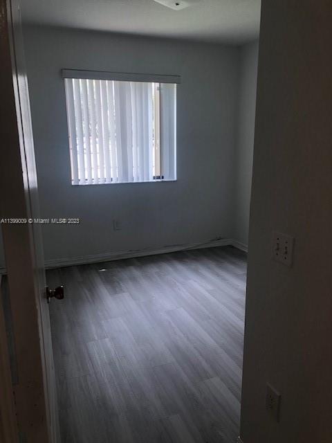 Building Photo - 9300 Fontainebleau Blvd