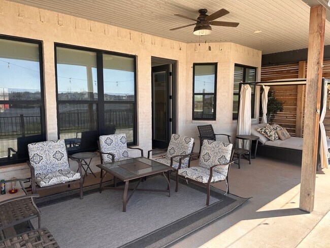 Building Photo - LAKE FRONT PROPERTY!  4/3/2; FULLY  FURNISHED