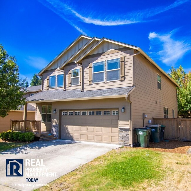 Building Photo - Beautiful 4 Bedroom Home Perfect for Enter...