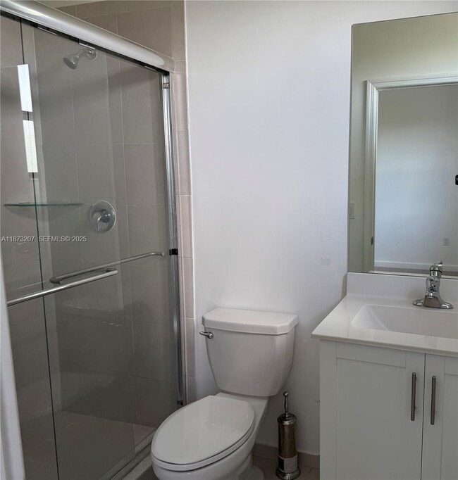 Building Photo - 607 NE 208th Terrace