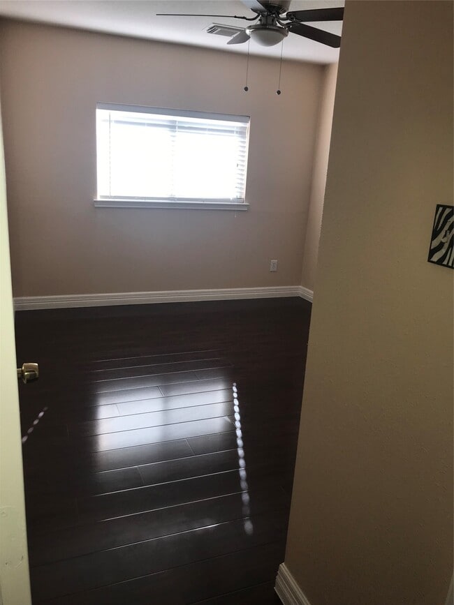 Building Photo - 2844 Morningmist Ln