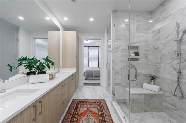 Building Photo - 2425 Peachtree Rd NE