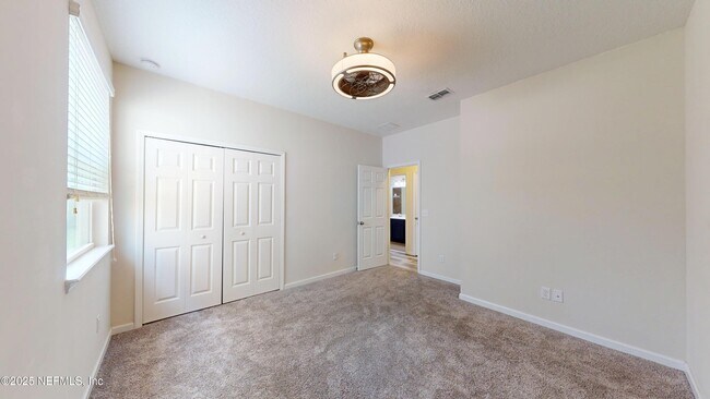 Building Photo - 65 Lone Eagle Way