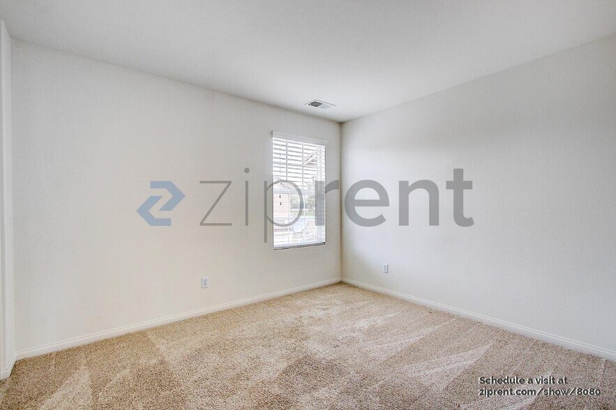 Building Photo - 7014 Logsdon Dr