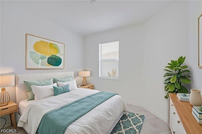 Building Photo - 20601 Hazelnut Ct