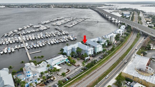 Building Photo - 875 NW Flagler Ave