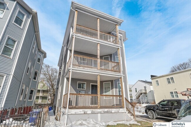 Building Photo - 9 Hansborough St