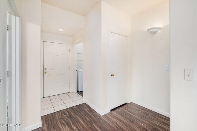 Building Photo - 3302 N 7th St