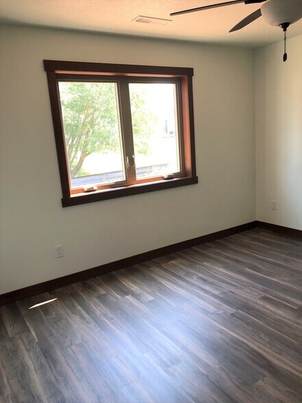 Building Photo - 1739 Aspen Ct