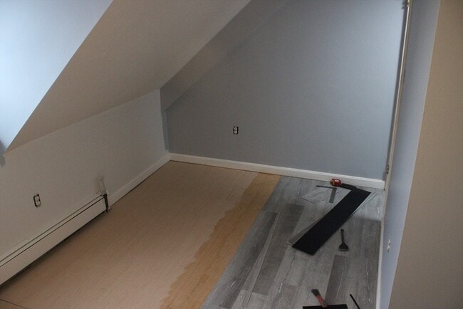 Building Photo - 417 Court St