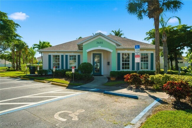 Building Photo - 3009 Palmetto Oak Dr