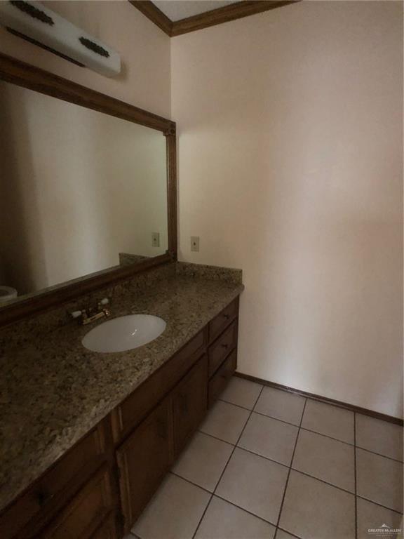 Building Photo - 34 Rose Ellen Dr