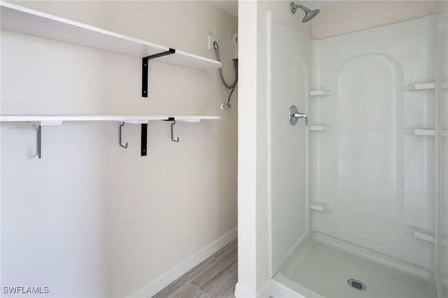 Building Photo - 10475 Gulf Shore Dr