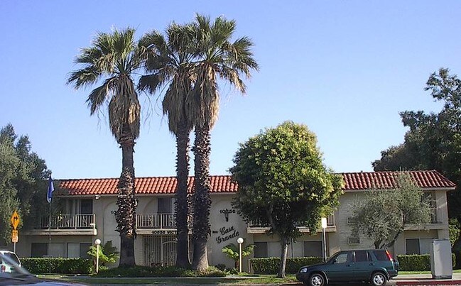 Building Photo - Casa Grande Apartments