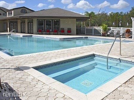Building Photo - 16253 Enclave Village Dr