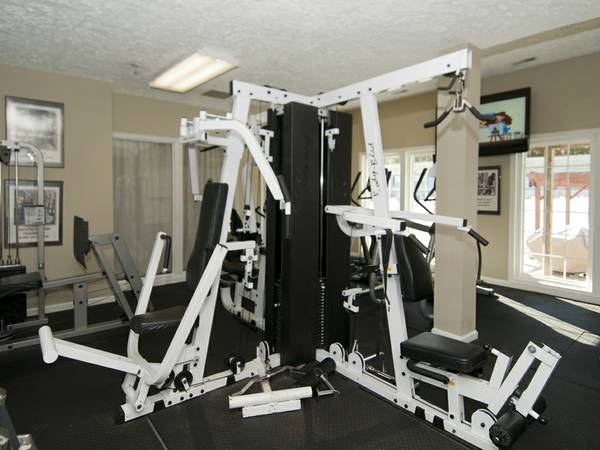 24-Hour Fitness Center - Hickory Hills East