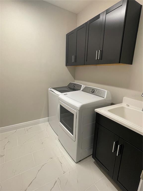 Building Photo - 6408 Wekiwa St