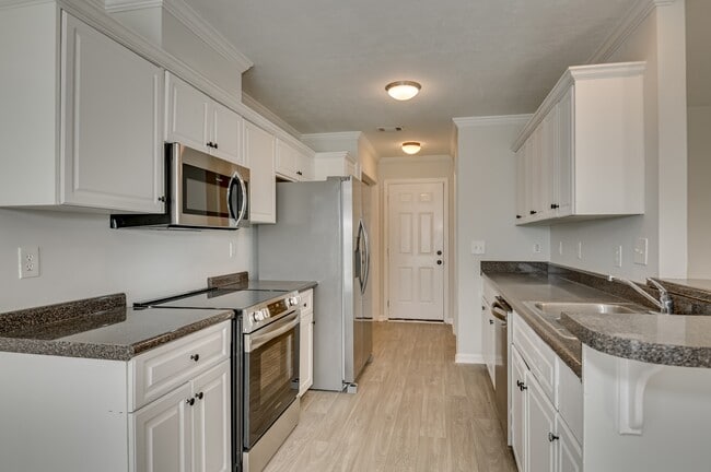 Building Photo - 409 Urial Dr