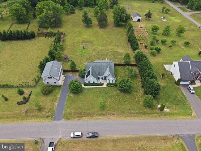 Building Photo - 320 Timber Mill Ln