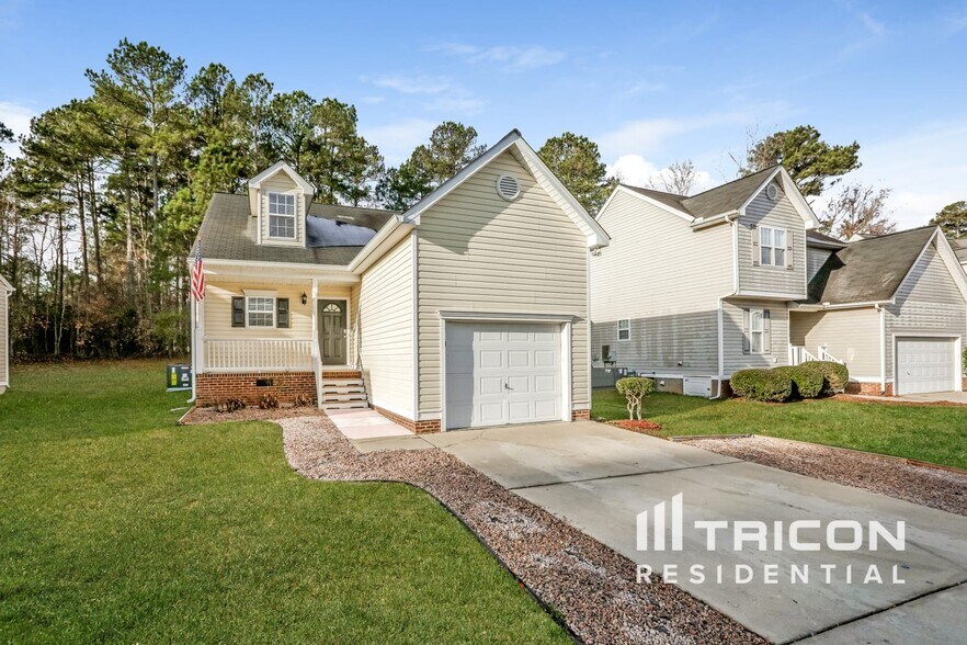 Primary Photo - 2932 Neals Creek Dr