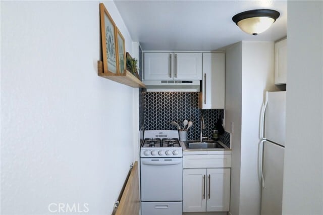 Building Photo - 160 Avenida Florencia