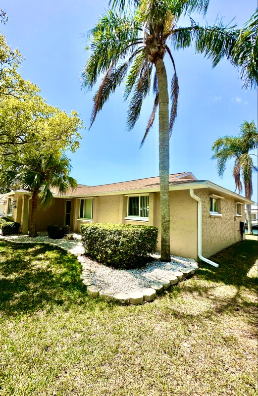 Building Photo - 13729 Cox Ave