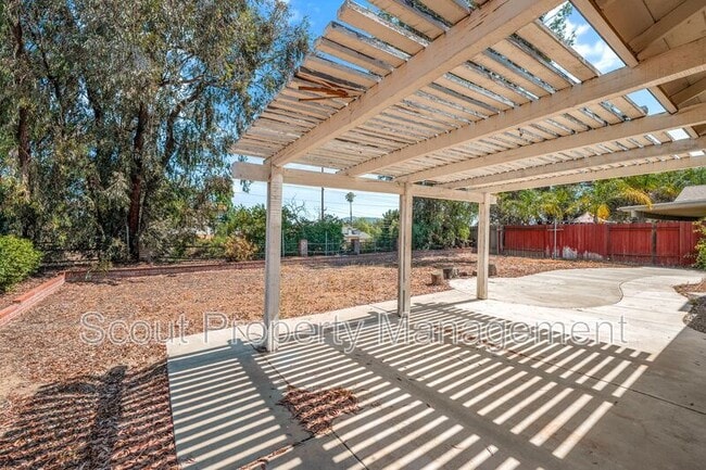 Building Photo - 42385 Agena St