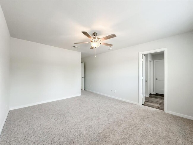 Building Photo - 7806 Alset Dr