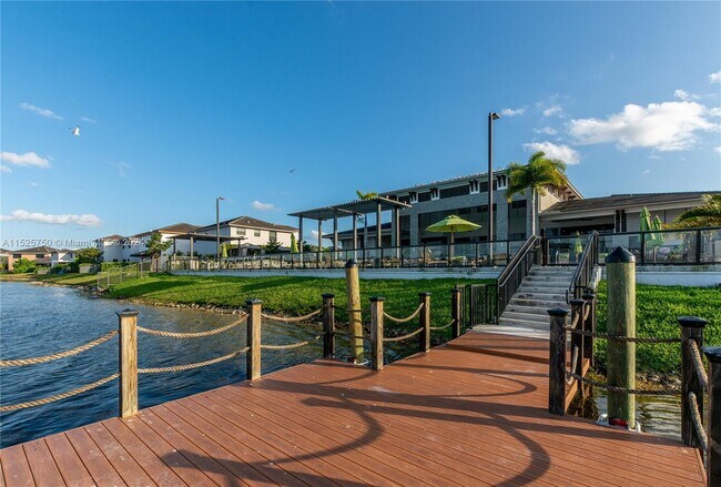 Building Photo - 8865 NW 160th Ter