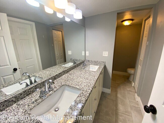 Building Photo - 2 br, 2 bath House - 5896 Windhover Dr