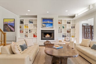 Building Photo - 175 Ruggles Ave