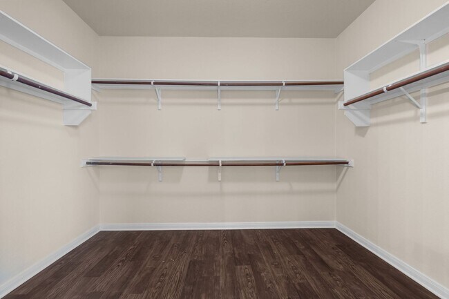 Building Photo - Sweson Farm Charmer!!!