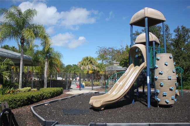 Building Photo - 14284 Desert Haven St