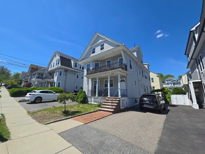Building Photo - 146 Hillside Rd