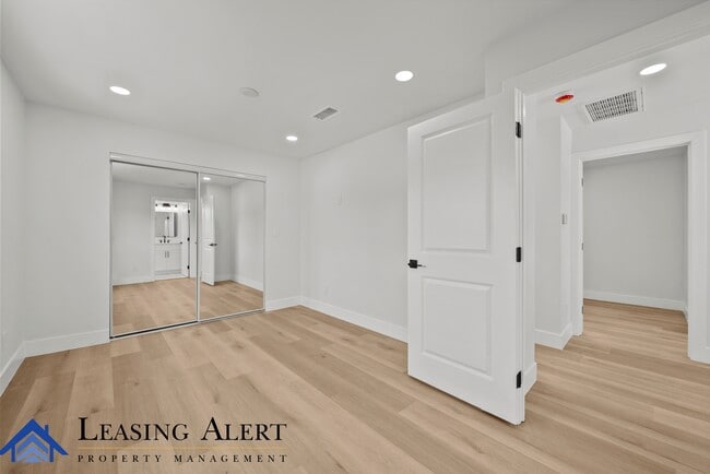 Building Photo - 16448 Lassen St