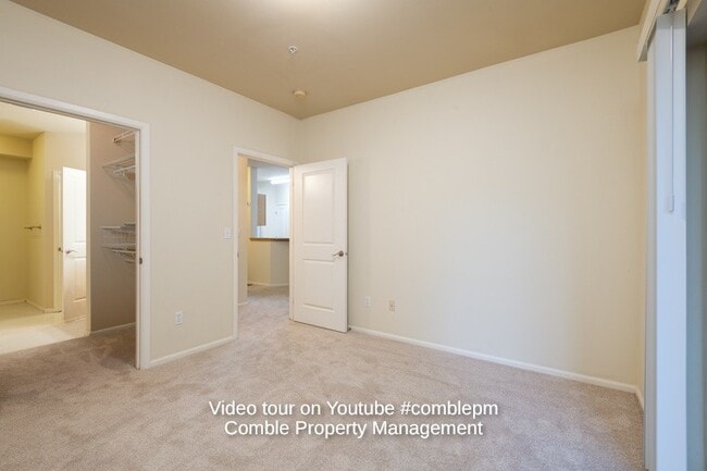 Building Photo - 503 225th Ln NE