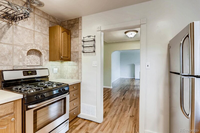Building Photo - 5875 W 39th Ave