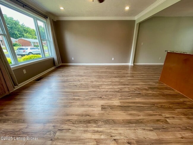 Building Photo - 4800 Libby Ln