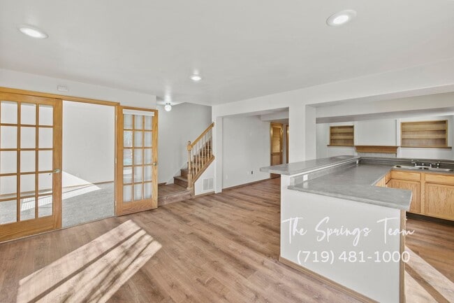 Building Photo - 5BD/4BA MONUMENT HOME in THE HEIGHTS at JACKSON CREEK - Security Deposit Waiver Available