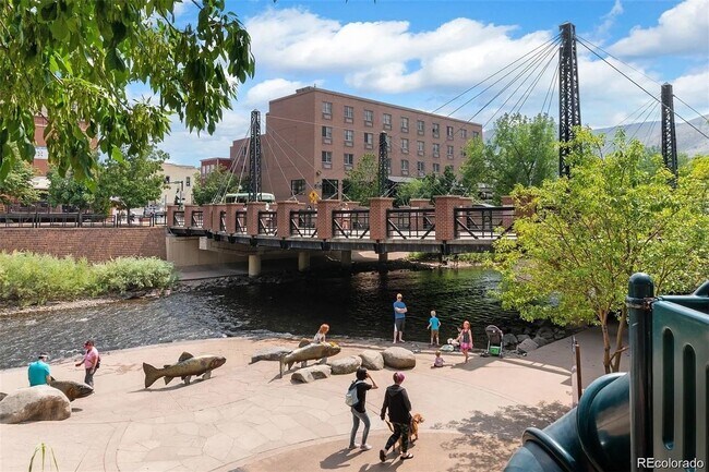 Building Photo - 1221 Illinois St