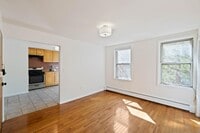Building Photo - 330 2nd St