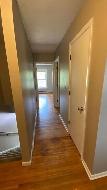 Building Photo - 8551 Elm St