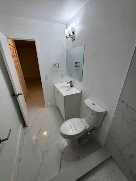 Building Photo - 7445 SW 153rd Pl