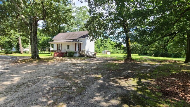 Building Photo - 776 Macon Ave
