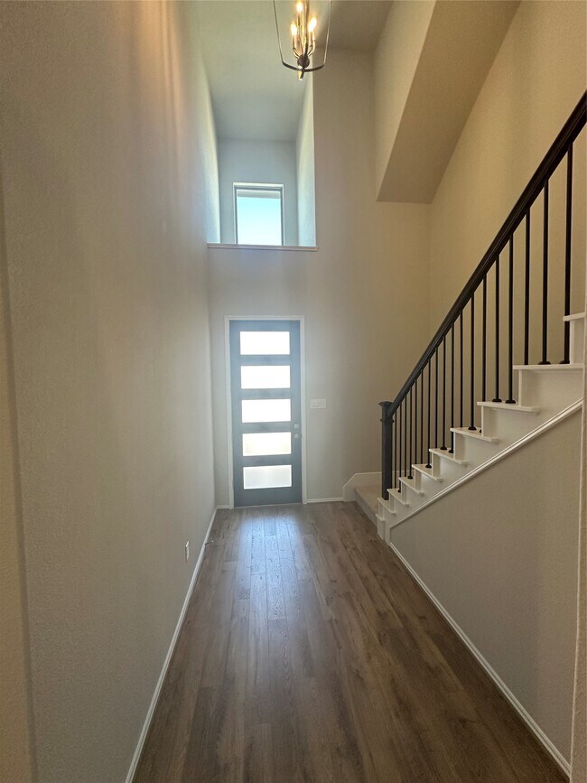 Building Photo - 206 Mercury Sky Rd