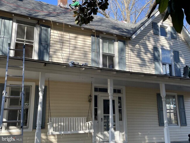 Building Photo - 12441 Ambassador Ln