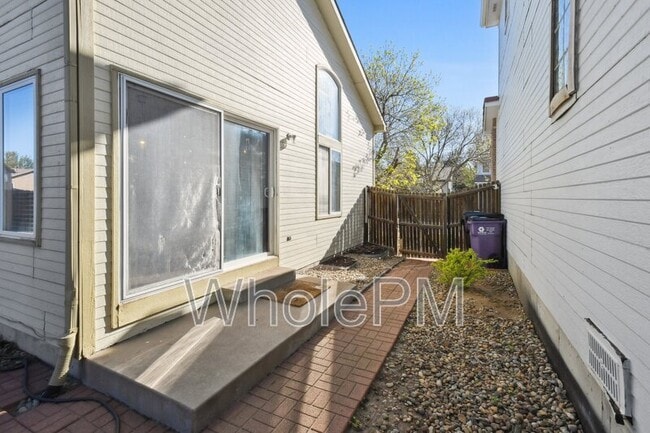 Building Photo - 4529 Gibraltar St